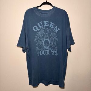 AE Queen Tour ’75 Oversized Graphic Tee XXL